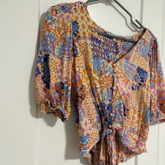 Rose Olive Crop Top Purple Orange Patch Print Short Sleeve Tie Front Size Small - Picture 10 of 12